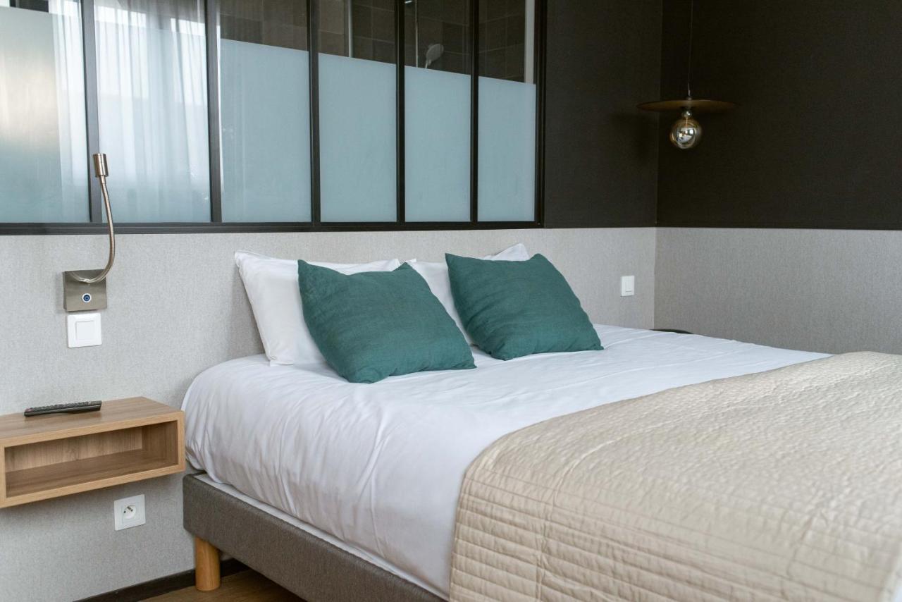 Les Voyageurs Hotel Saint-Renan Bagian luar foto