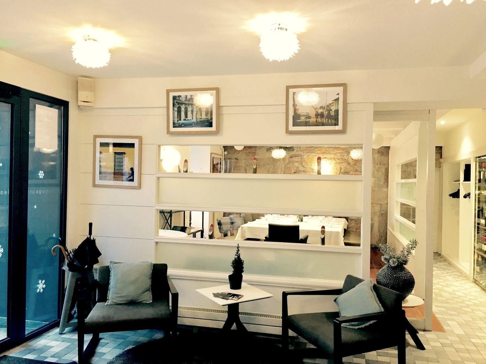 Les Voyageurs Hotel Saint-Renan Bagian luar foto